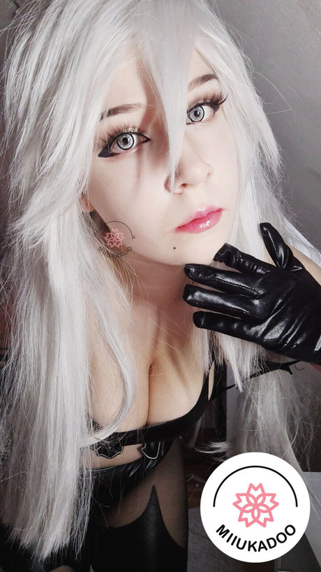 Miukadoo actrice sexy photo