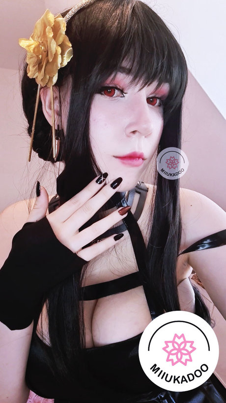 Miukadoo modelo libre galerías