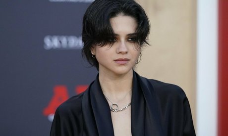 Sasha Calle modelo gratis imagen