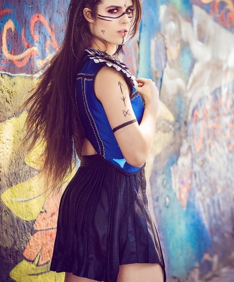 Camila Marana modèle xxx archive