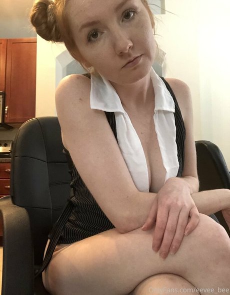 Eevee Bee naked actress gallery
