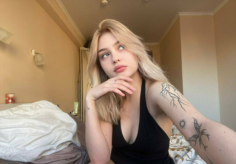 lilaxshy xxx estrella porno imagen