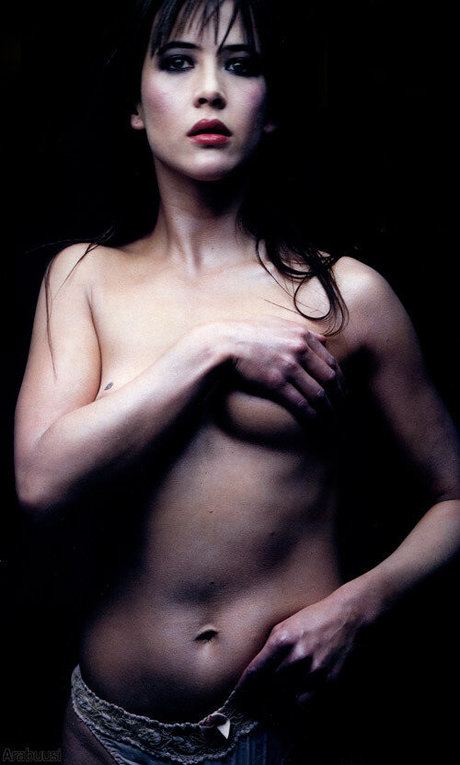 Sophie Marceau étoile nue galeries