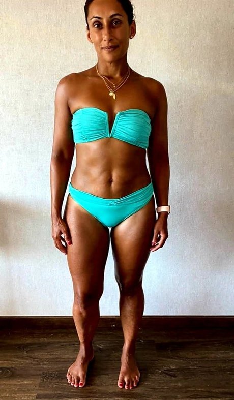 Saira Khan hermosa estrella galería