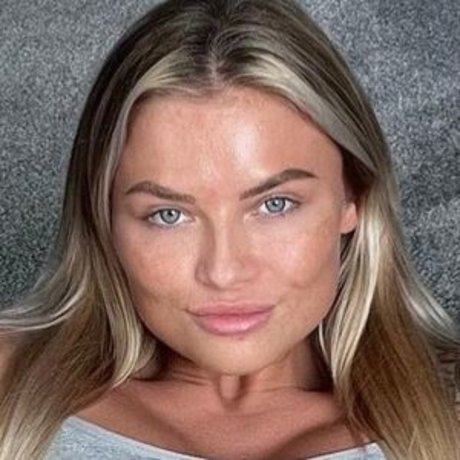 Bella Cox actress gallery