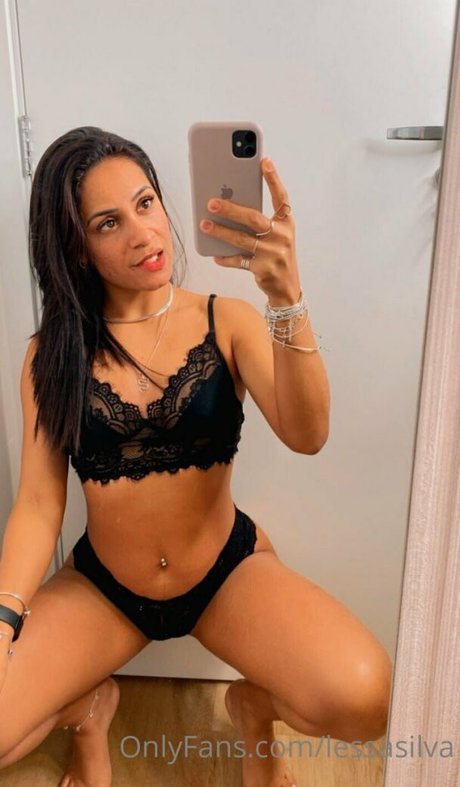 Alessa Silva star du porno chaude img