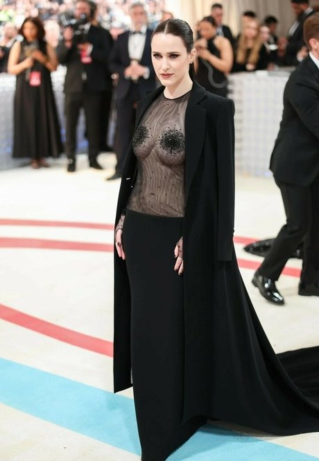 Rachel Brosnahan meilleure star du porno photos