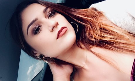 Layla PrettyKitty model sex picture