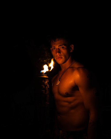 Lioncain star naked images