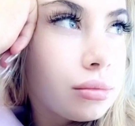 _lilsnoww_ naked star galleries