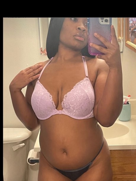 Lil Chris_ pretty actress photos