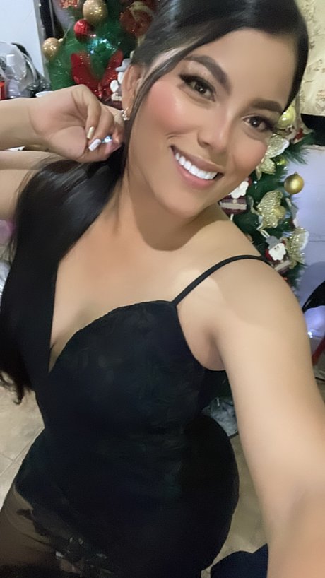 Lorena Lopez adult model image