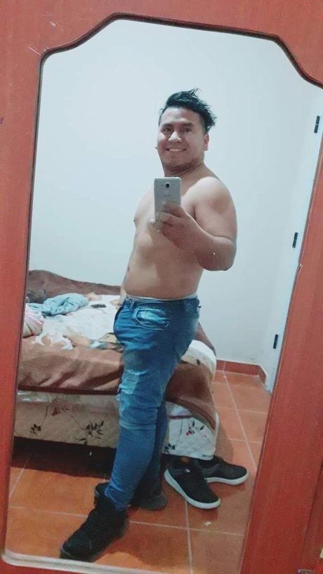 Luisito nude pornstar picture