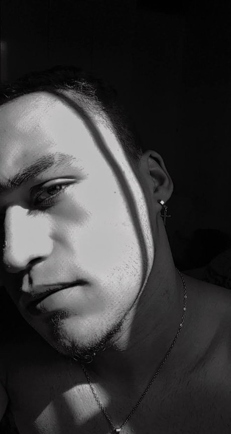 LUCAS LOPEZ model erotic image