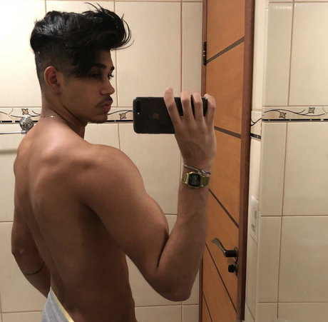 Matheus Gallis model porn img