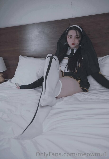 Ai SissyLunar star érotique galeries