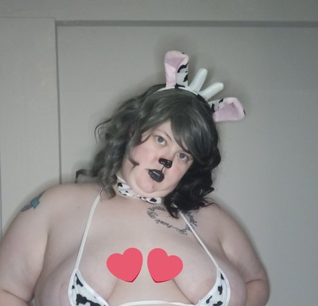 _Hairy BBW Nerd_ nude model pics