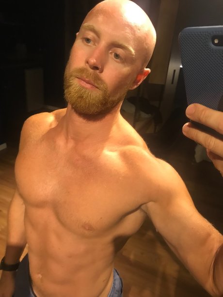 Fernando Becker naked model pics