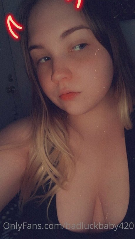 badluckbaby420 estrella erótica galería