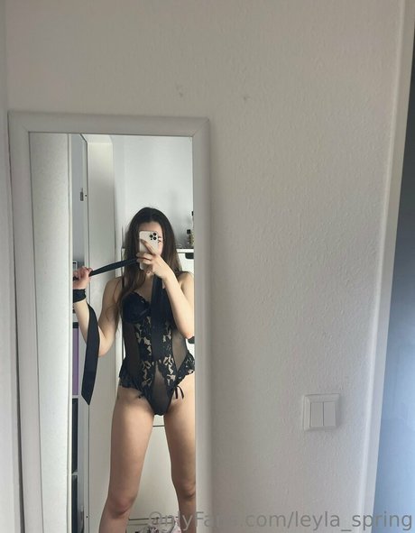 leyla spring nudes model photo