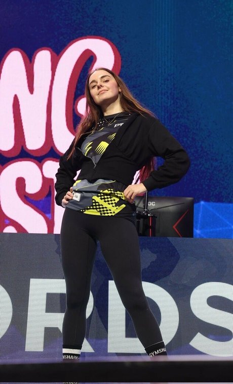 OnlyFans pour les fumeurs exclusif images