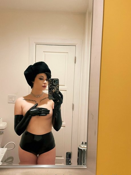 Harlihero estrella del arte galerías