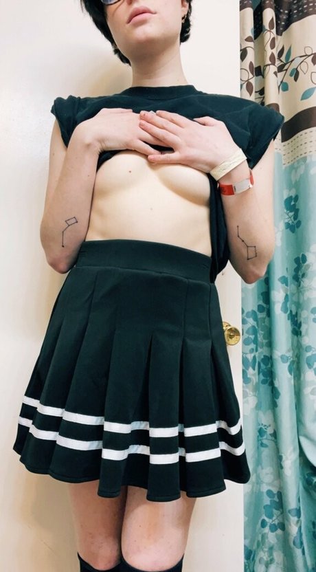 Harlihero modèle de sexe photos