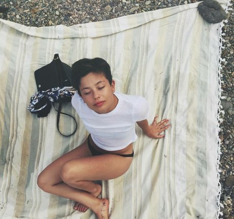 Anna Castillo actriz libre imagen