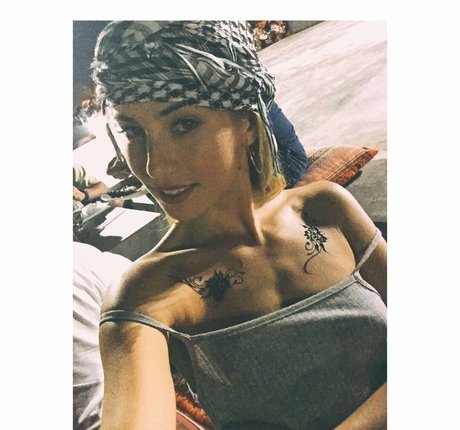 Catha23 actriz sexual imágenes