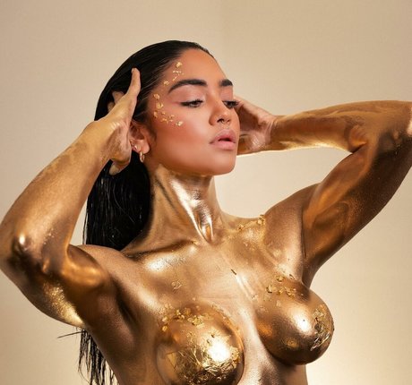 Arianny Negron top star photo