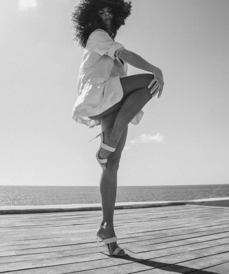 Ariadna Hafez sexo modelo galería