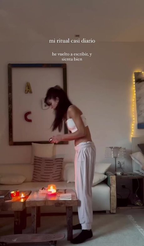 Gina Llebaria estrella libre foto