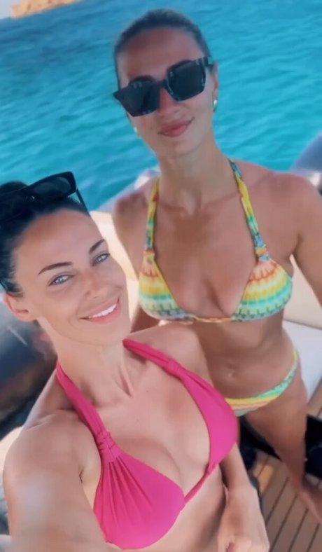 Jessica Lowndes star du porno parfaite galeries