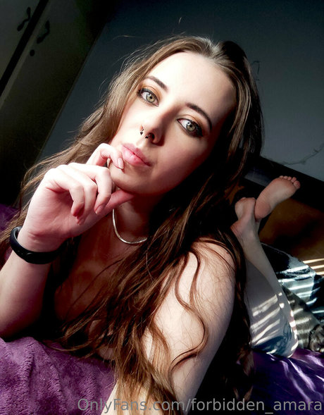 forbidden amara modelo desnudo imágenes