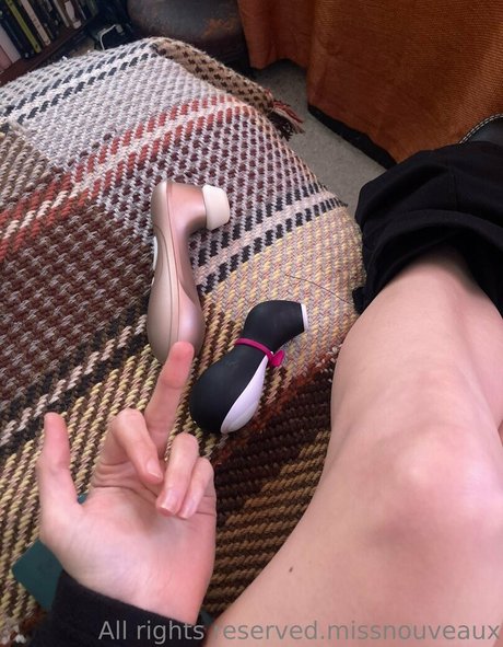 missnouveaux modelo bonita galerías