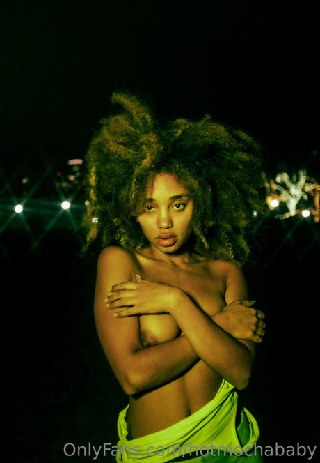 Hotmochababy buen modelo galería