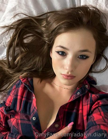 saggy tits onlyfans free sex gallery