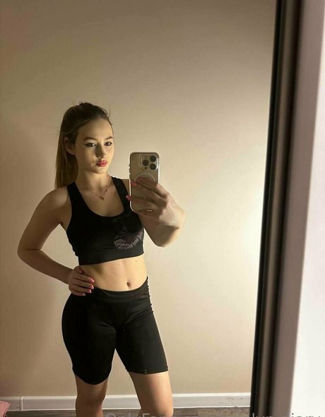 adalyn diary modèle meilleur des photos