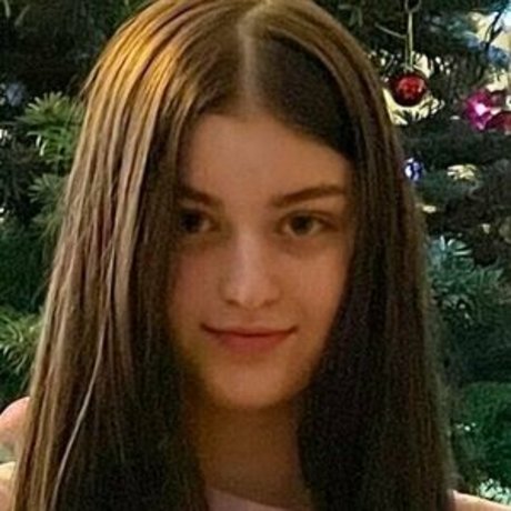 lovelytinnaxo modelo bonita galería