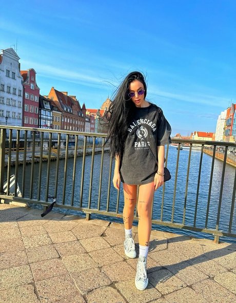 alinaboobs star beautiful photo