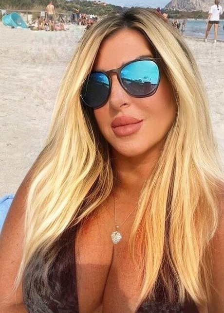 Flaviana Basta star du porno photo