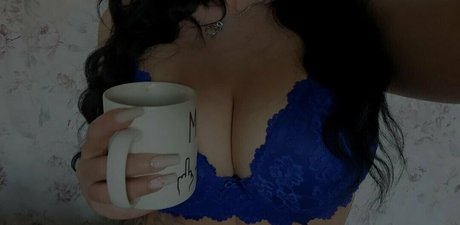 mystic kitty90 actrice de nus collection