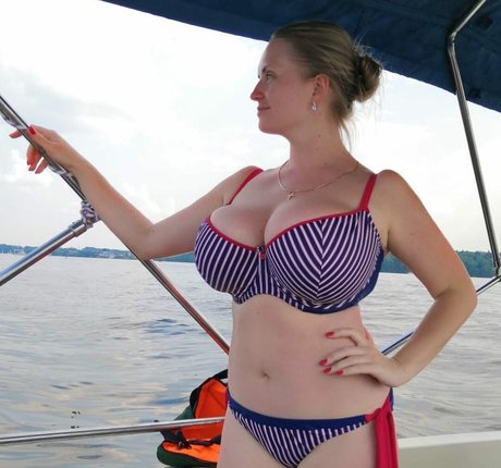 Maria Bodosova art modèle des photos