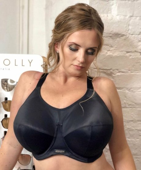 Maria Bodosova star du sexe galerie