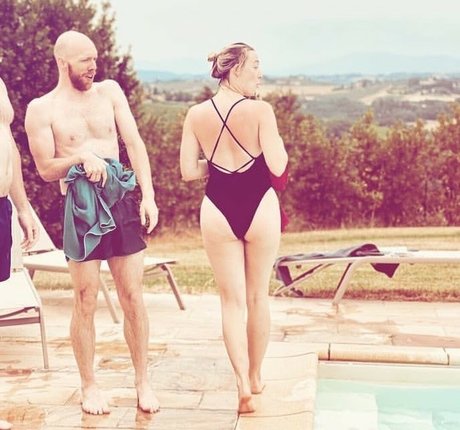 Saoirse Ronan estrella erótica archivo