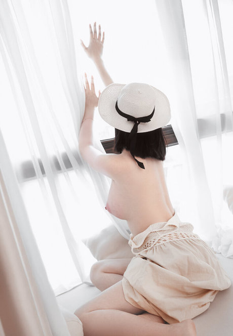 nnian_ linda estrella galería