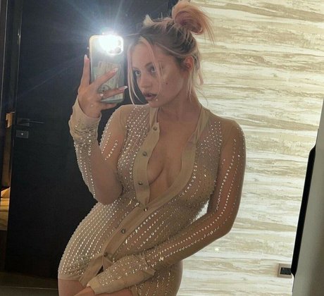 Kate Kishuk modèle de sexe des photos