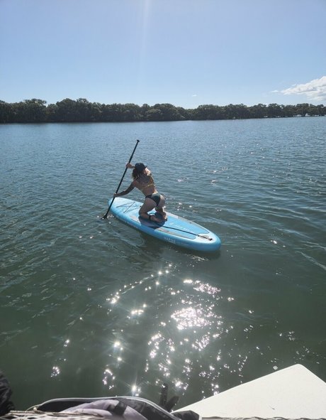 skyesharp belle actrice des photos