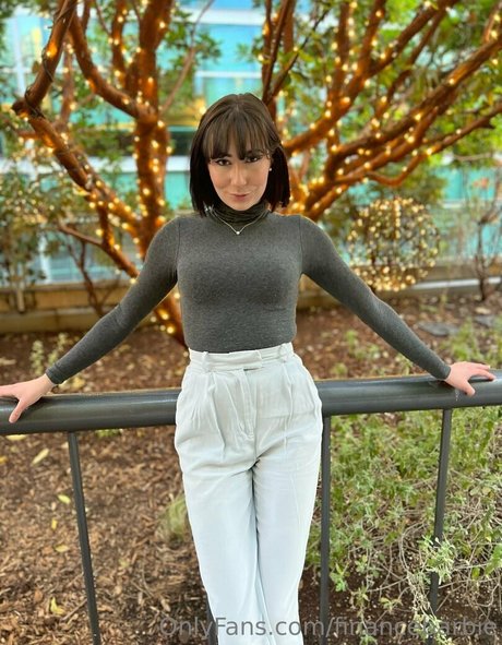 financebarbie modèle chaud galerie