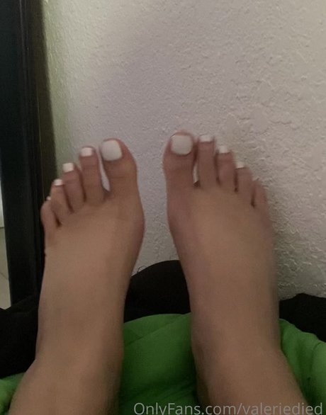 valeriedied modelo porno fotos